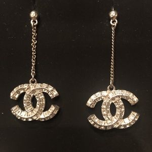 CHANEL crystal drop earring